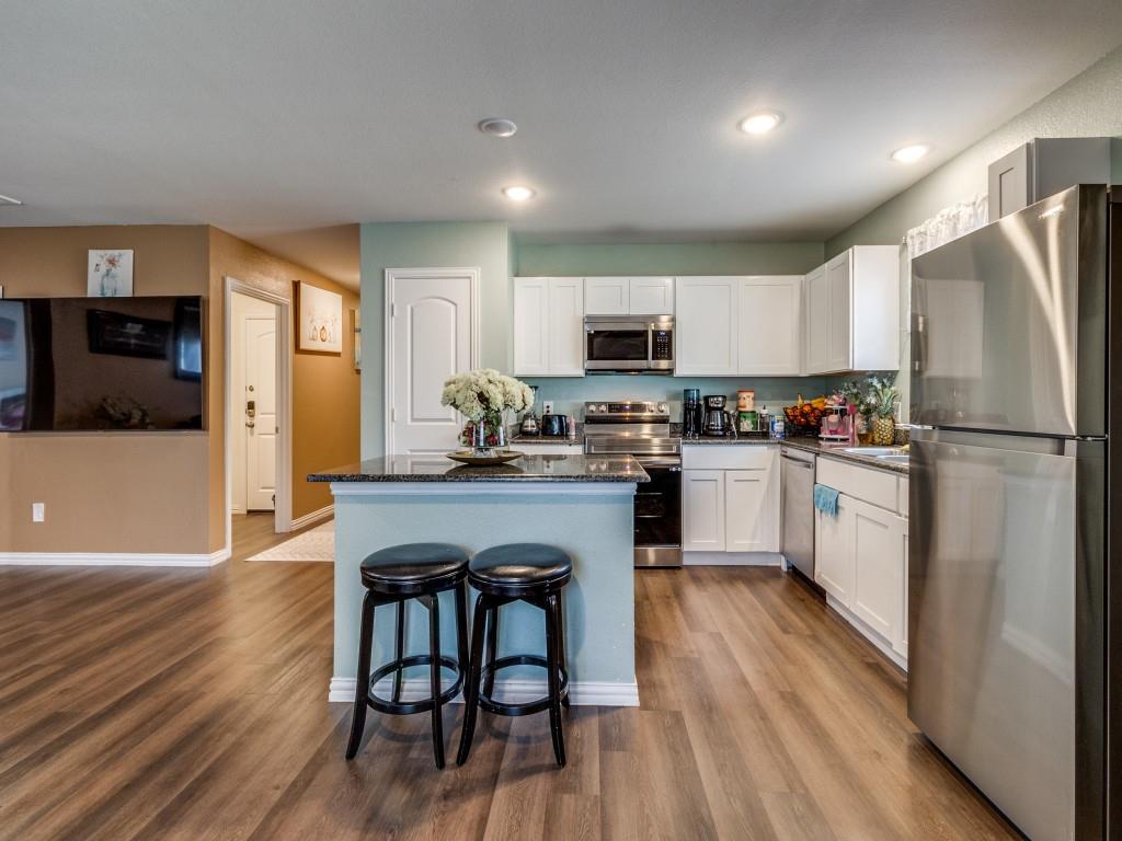 2222 Echo Lake Drive