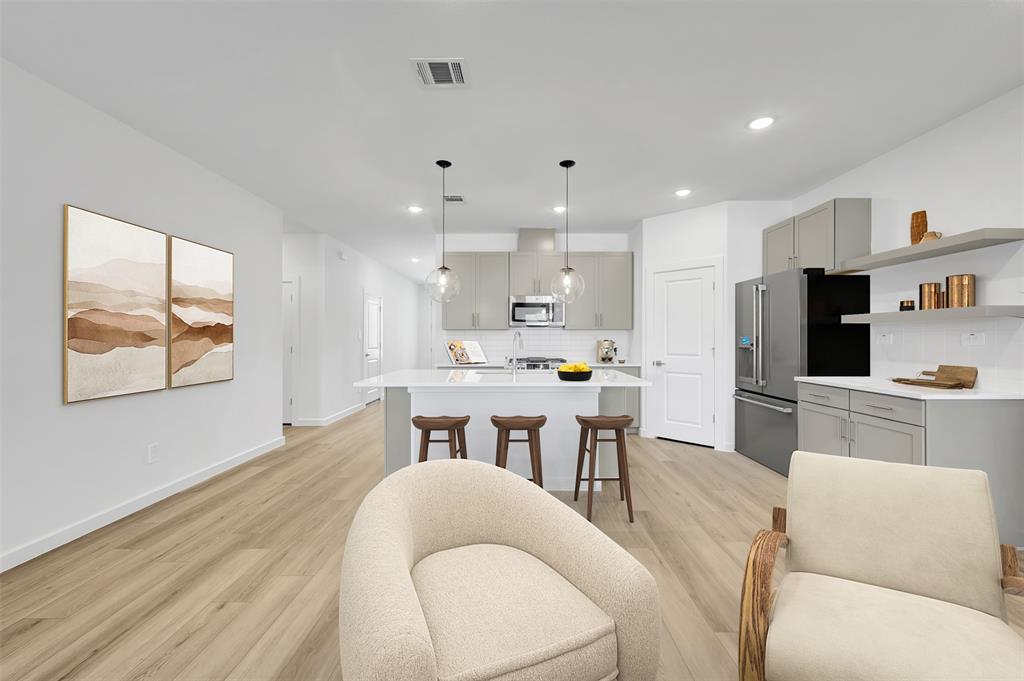 Reunion - Residential