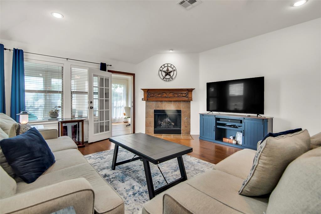 201 Villanova Drive