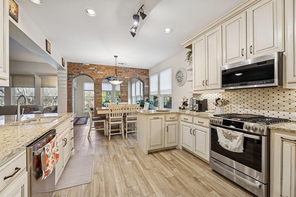 Regents Park - Residential