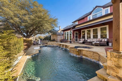 1924 Victoria Circle McKinney TX 75072
