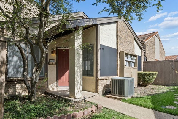 821 DUBLIN DR APT 175, RICHARDSON, TX 75080 - Image f8a30e95032f23e552d7a4611b59113e/2263308981