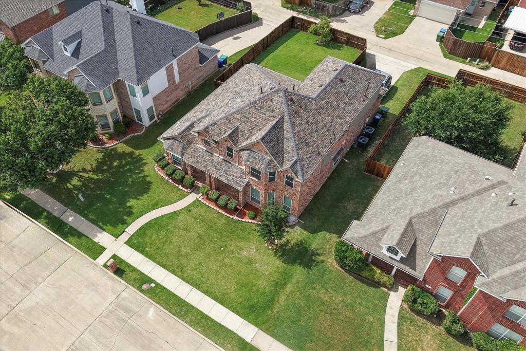 1320 Crystal Lane
