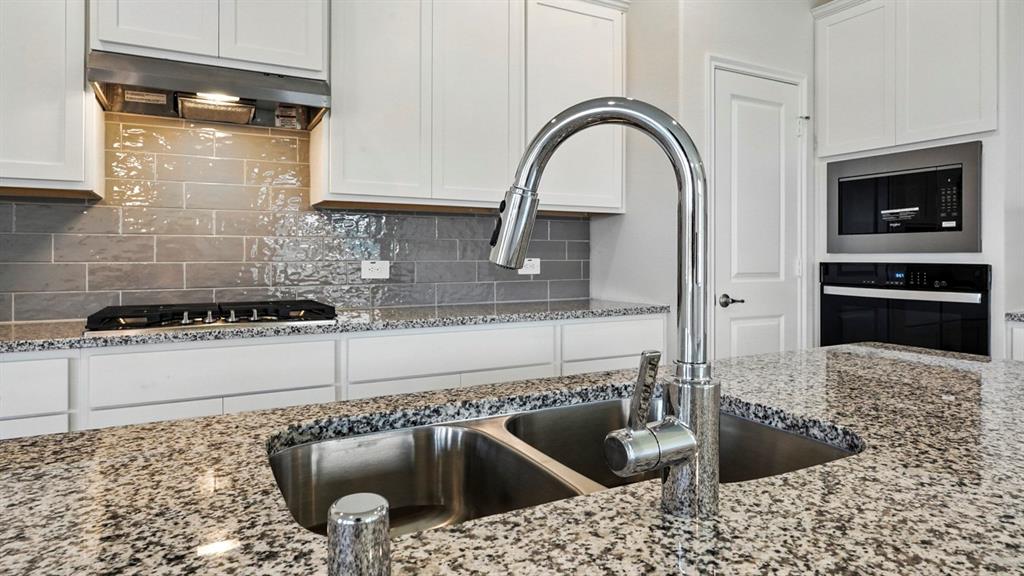 4191 Waldron Trail