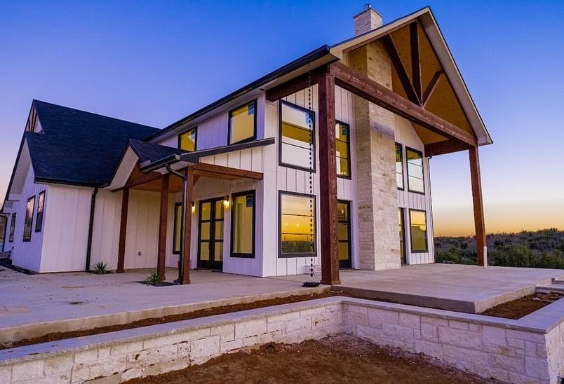 sportsmans world - Residential