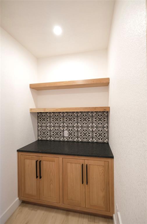 sportsmans world - Residential