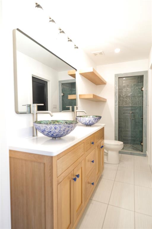 sportsmans world - Residential