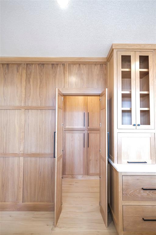 sportsmans world - Residential