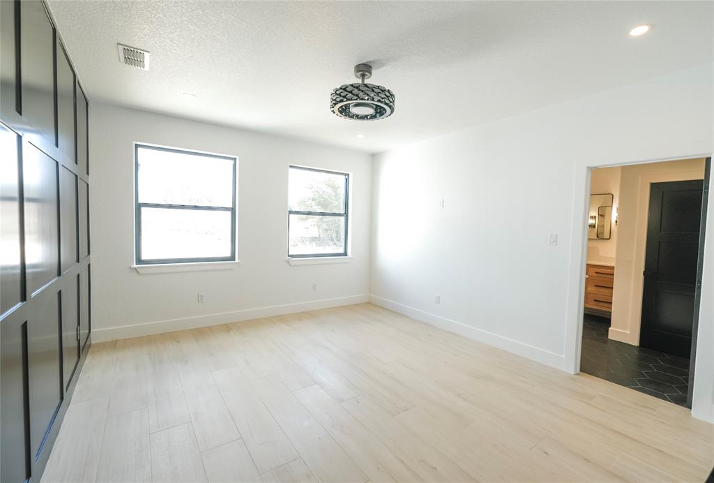 sportsmans world - Residential