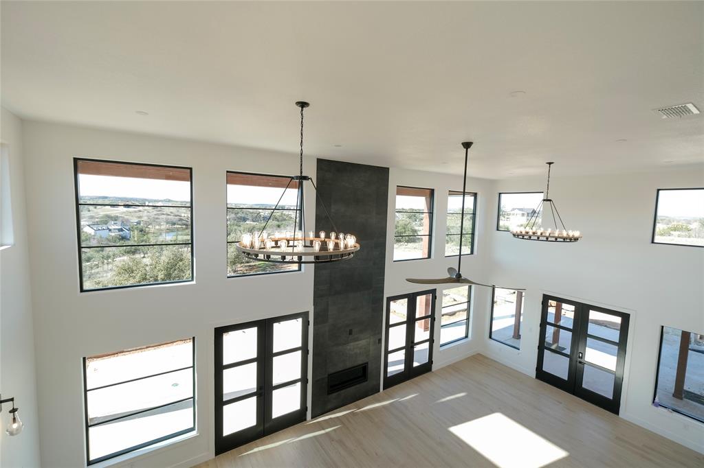 sportsmans world - Residential