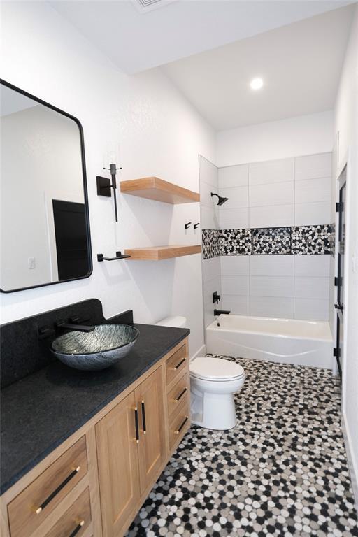 sportsmans world - Residential