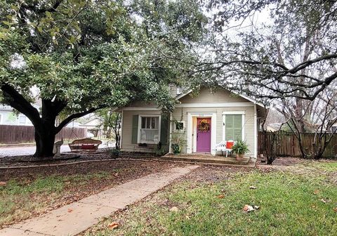 A home in Cleburne