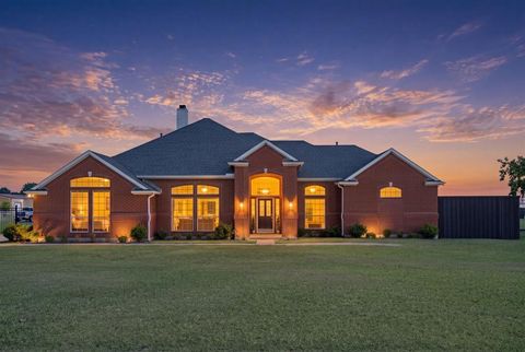 Photo of 10913 Richard Circle, Forney, TX 75126 (MLS # 21245245)