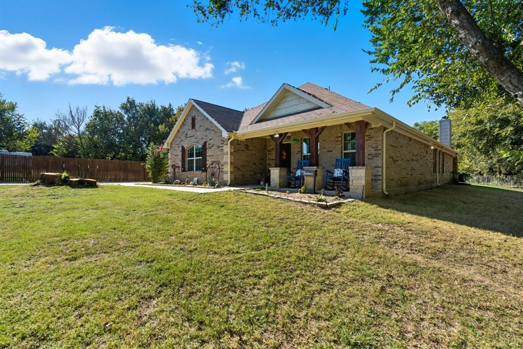 104 Candis Ct Court