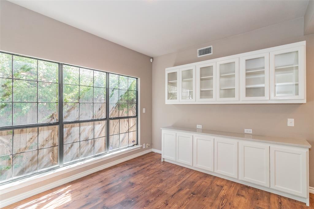 Chamberlain Arlington Heights 1st - Residential Lease