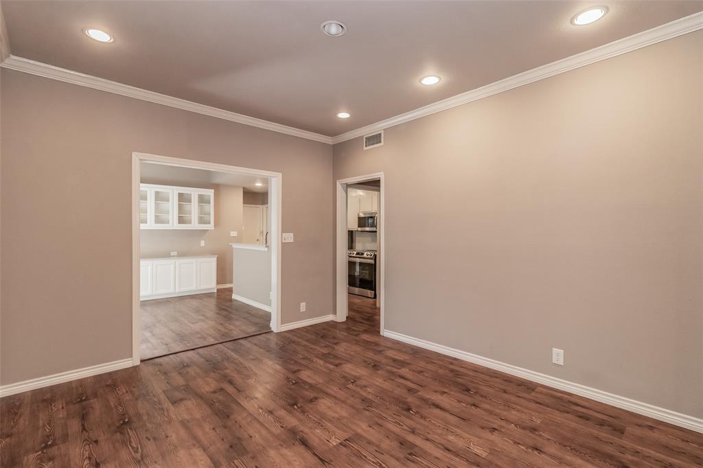 Chamberlain Arlington Heights 1st - Residential Lease