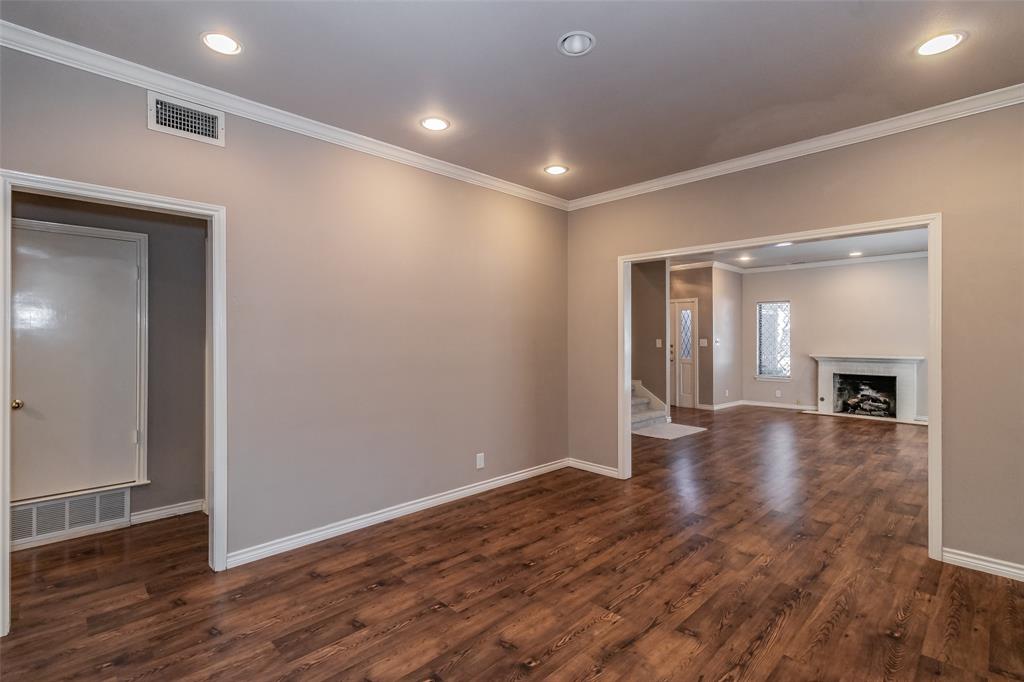 Chamberlain Arlington Heights 1st - Residential Lease