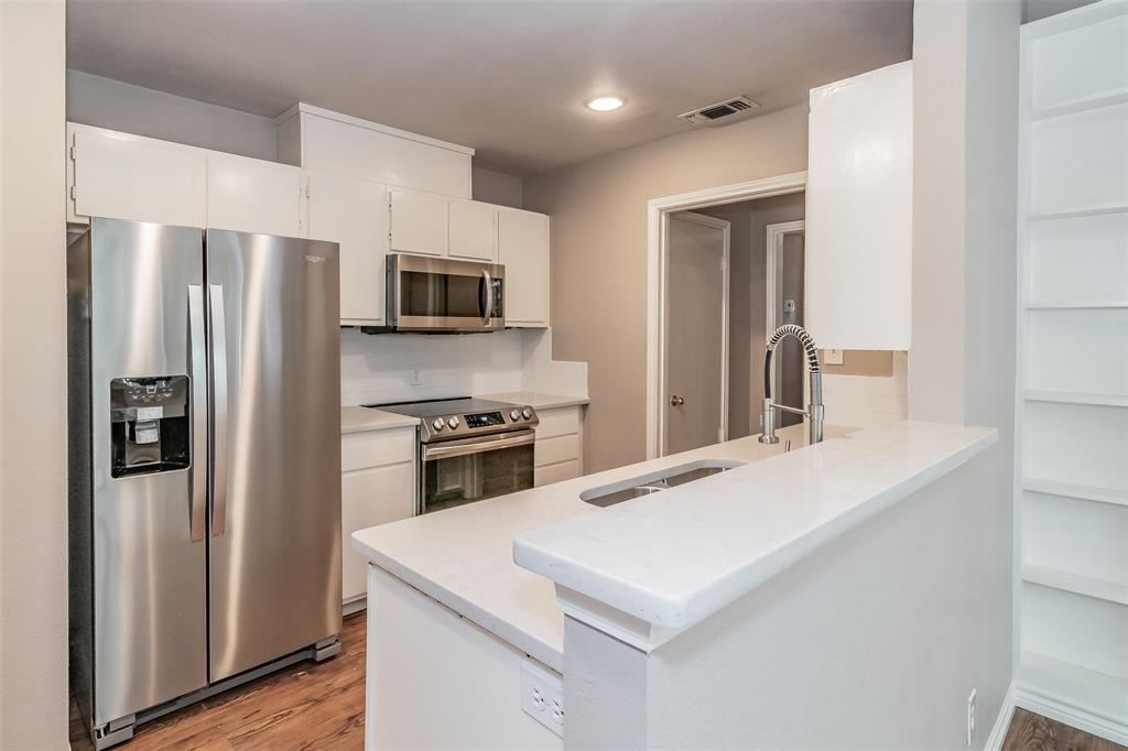 Chamberlain Arlington Heights 1st - Residential Lease