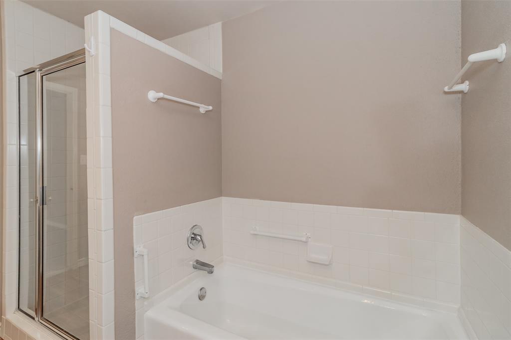 Chamberlain Arlington Heights 1st - Residential Lease