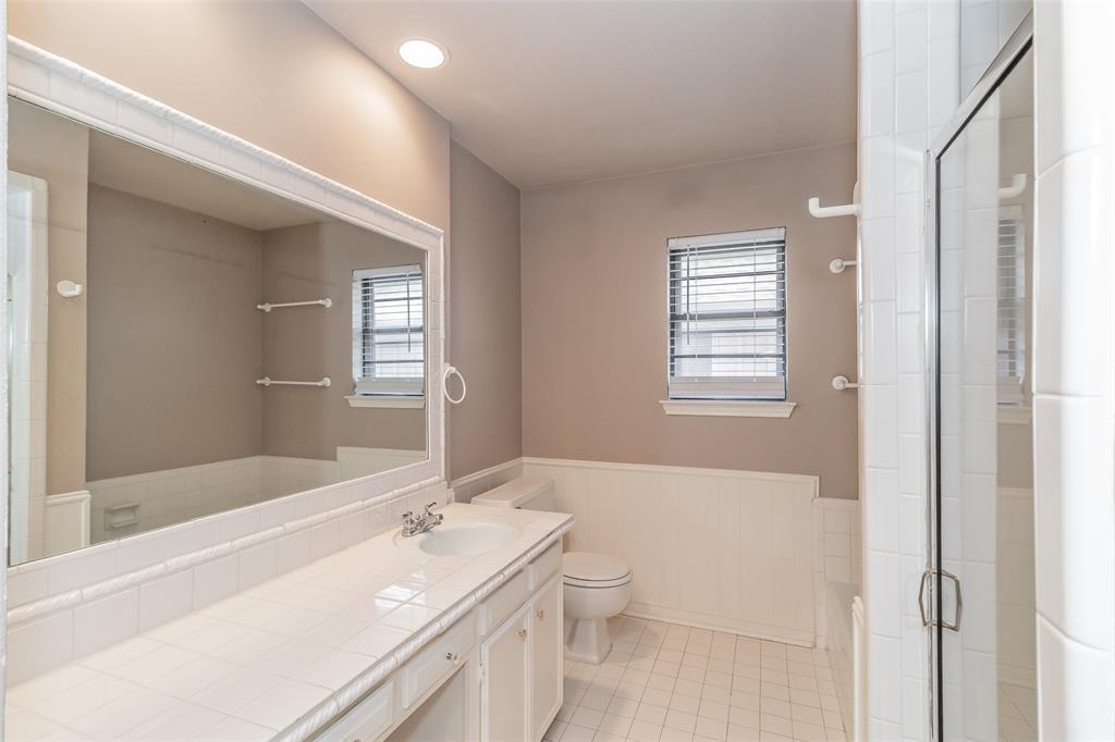 Chamberlain Arlington Heights 1st - Residential Lease