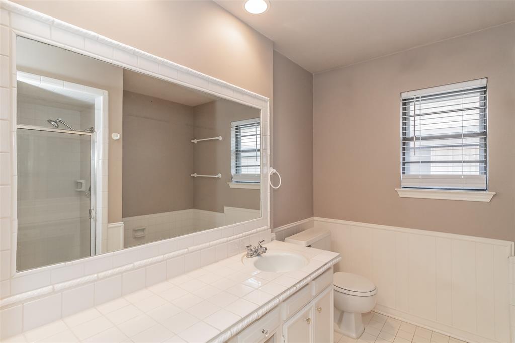 Chamberlain Arlington Heights 1st - Residential Lease