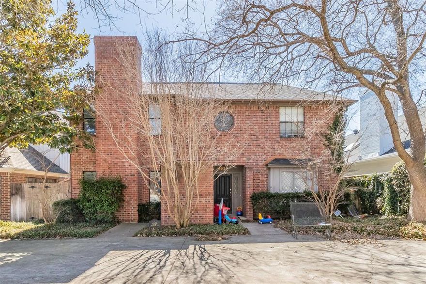 This home features stainless steel appliances, updated kitchen countertops, a thoughtfully designed kitchen layout, spacious rooms, wood flooring in the living area, and a cozy fireplace. The breakfast room can also serve as a study. The master suite includes a large walk-in closet, with all bedrooms located upstairs. Washer and dryer are included. Enjoy a private patio entrance, a rear-entry garage, and convenient guest parking in front.