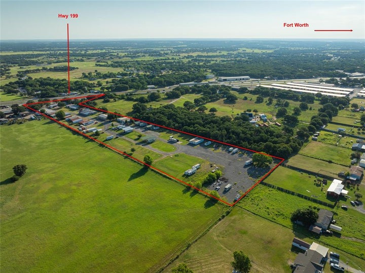 Photo 1 of 27 — 2520 E Highway 199, Springtown, TX 76082