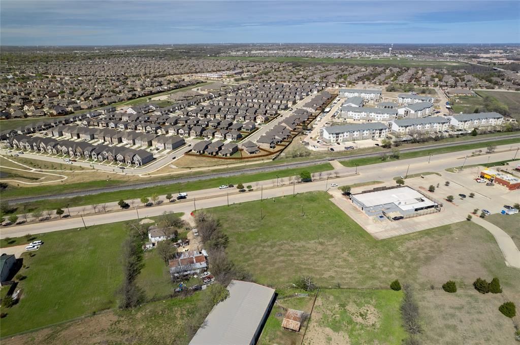 Photo of 6910 State Hwy 78, Sachse, TX 75048 (MLS # 20274023)