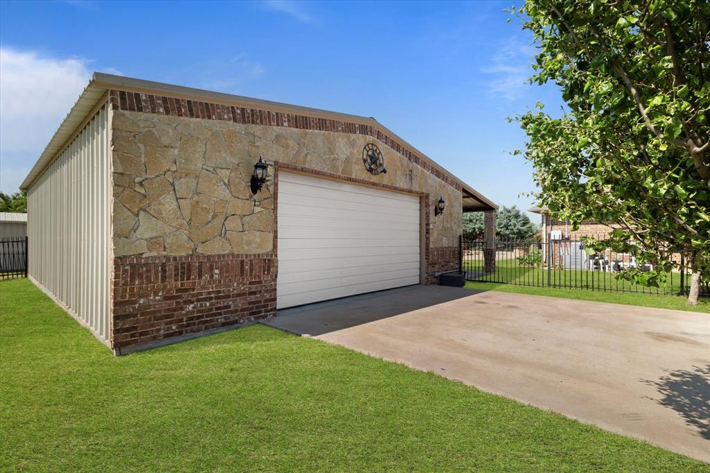 2016 Big Springs Drive