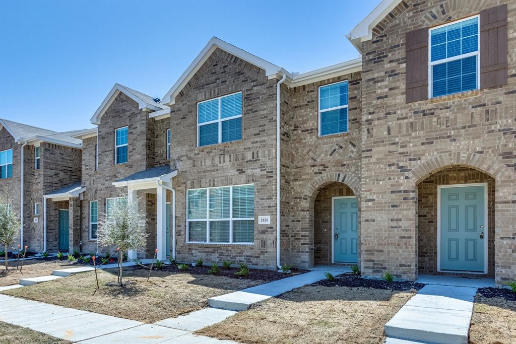 Cloverleaf - Residential Lease