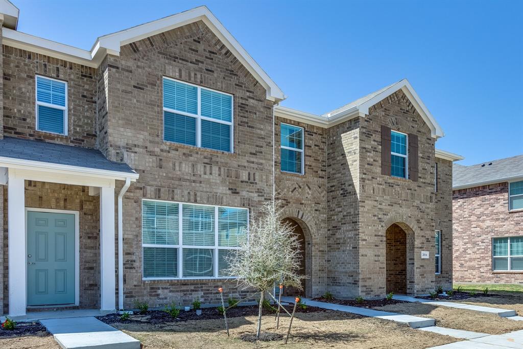 Cloverleaf - Residential Lease