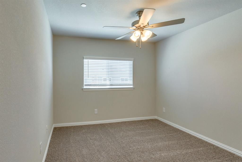 Cloverleaf - Residential Lease