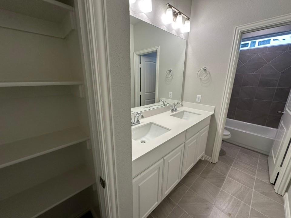 Oak Valley - Residential