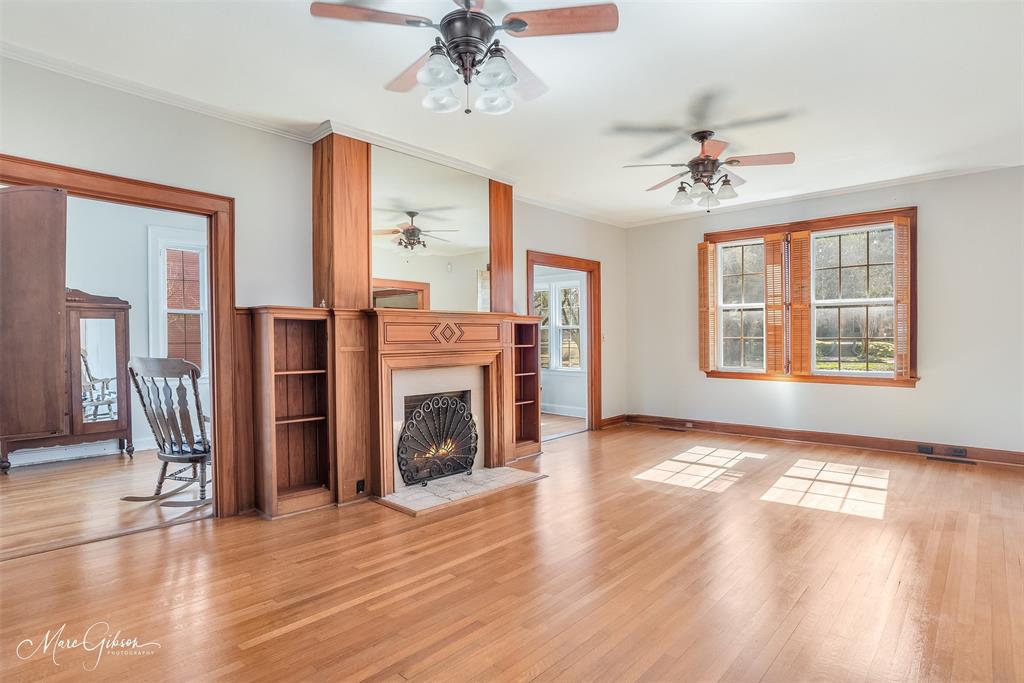 848 Robinson Place