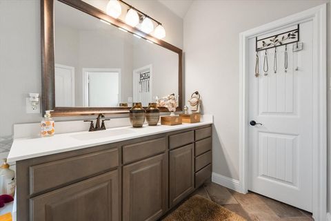 Tiny photo for 118 Basswood Drive, Red Oak, TX 75154 (MLS # 21209908)