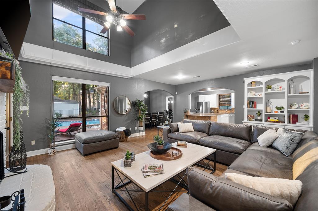 424 Windjammer Lane