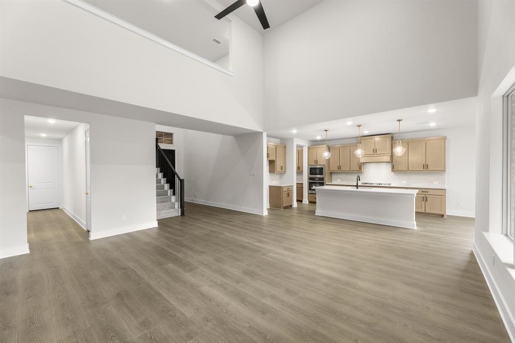 2506 Lindberg Street