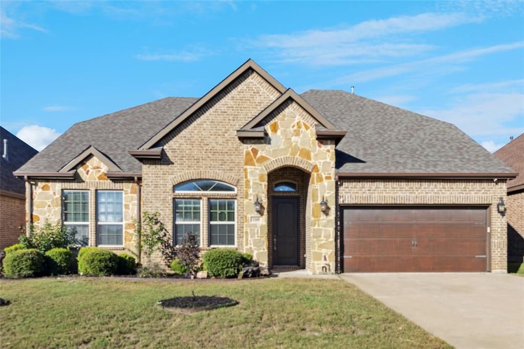 Photo for 1169 Barberry Drive, Burleson, TX 76028 (MLS # 21101212)