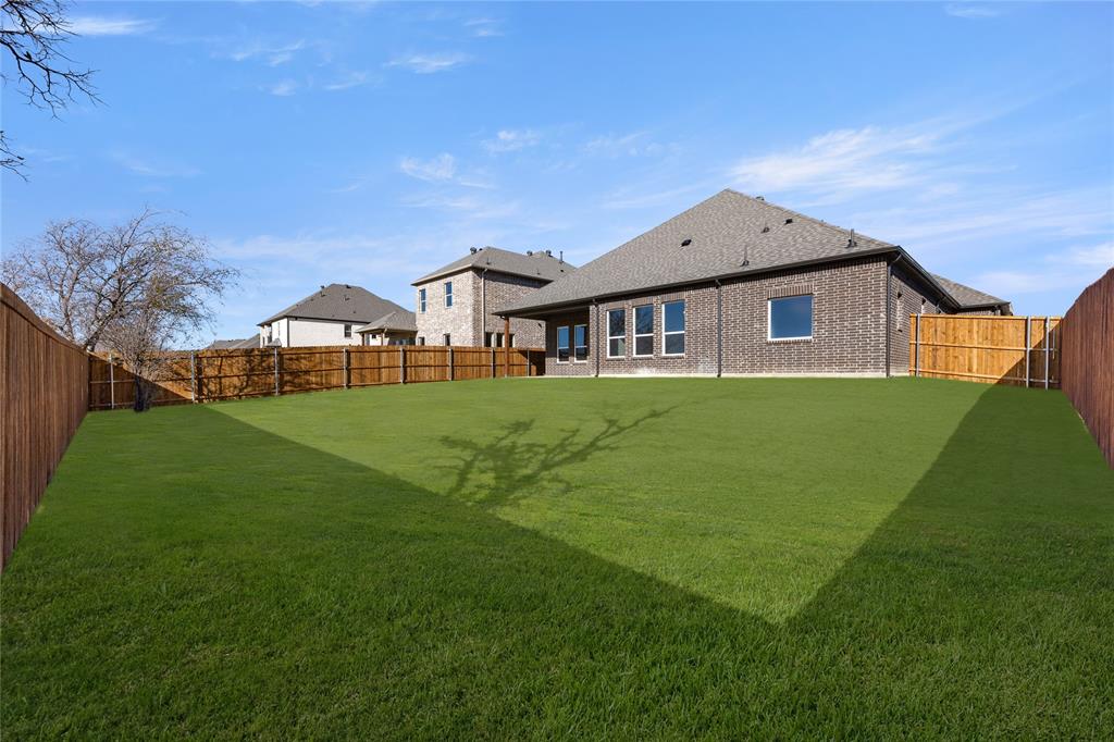 1057 Fleetwood Drive