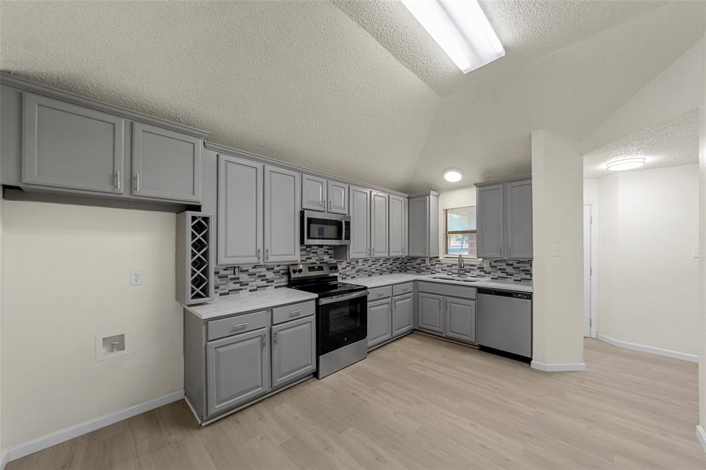 Los Altos 01 - Residential