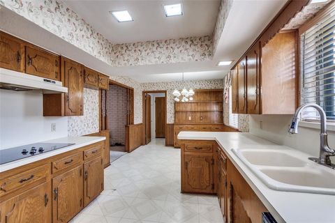 Tiny photo for 9824 Ravensway Drive, Dallas, TX 75238 (MLS # 21205136)