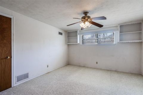 Tiny photo for 9824 Ravensway Drive, Dallas, TX 75238 (MLS # 21205136)