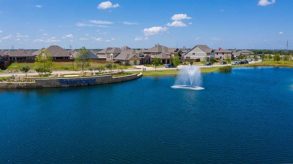 2013 Bayfront Drive