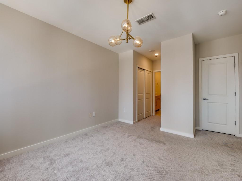 Metropolitan 1200 Main Street - Residential