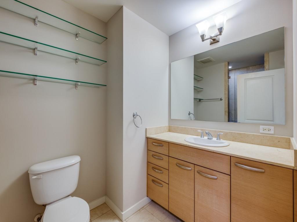 Metropolitan 1200 Main Street - Residential