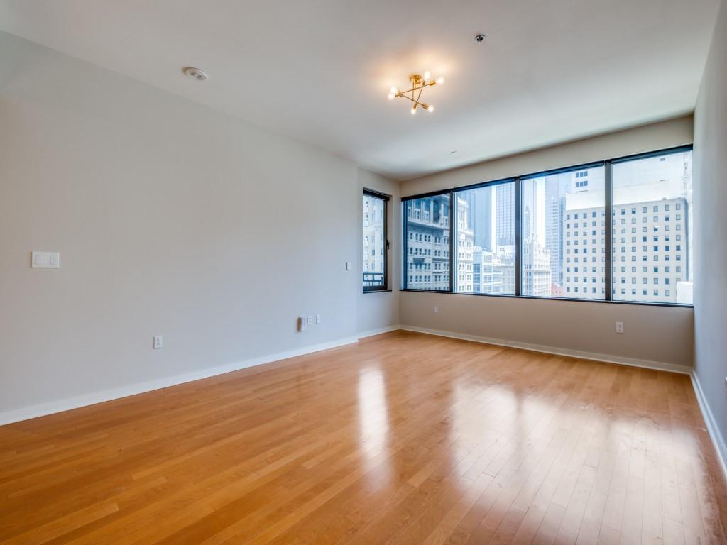 1200 Main Street 1510