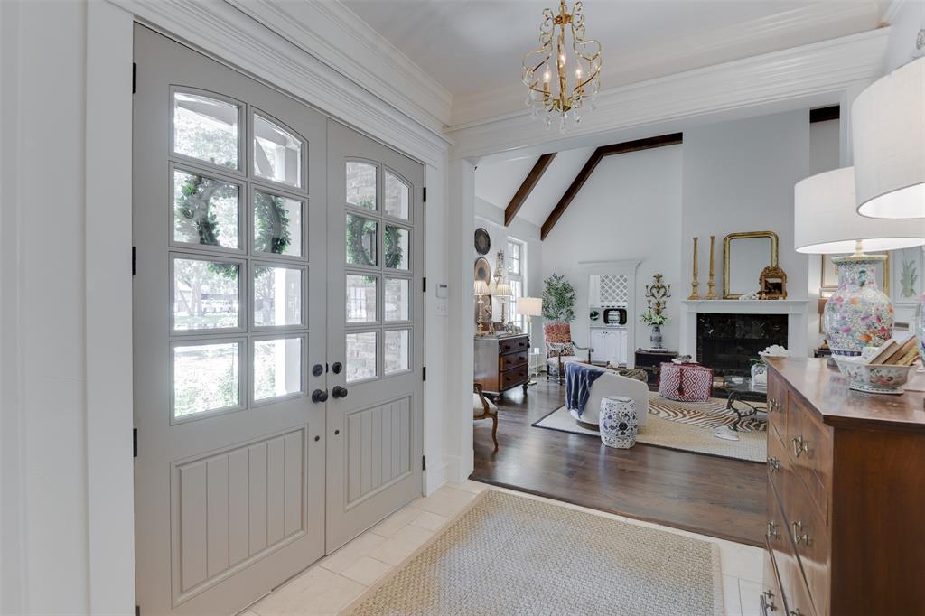 206 Katy Lake Drive