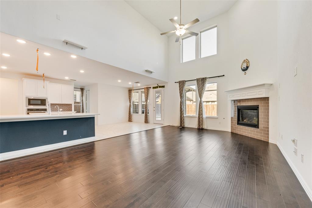 1628 Daisy Corner Drive