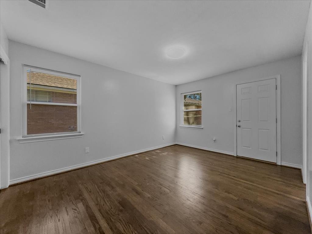 Eastwood 01 - Residential