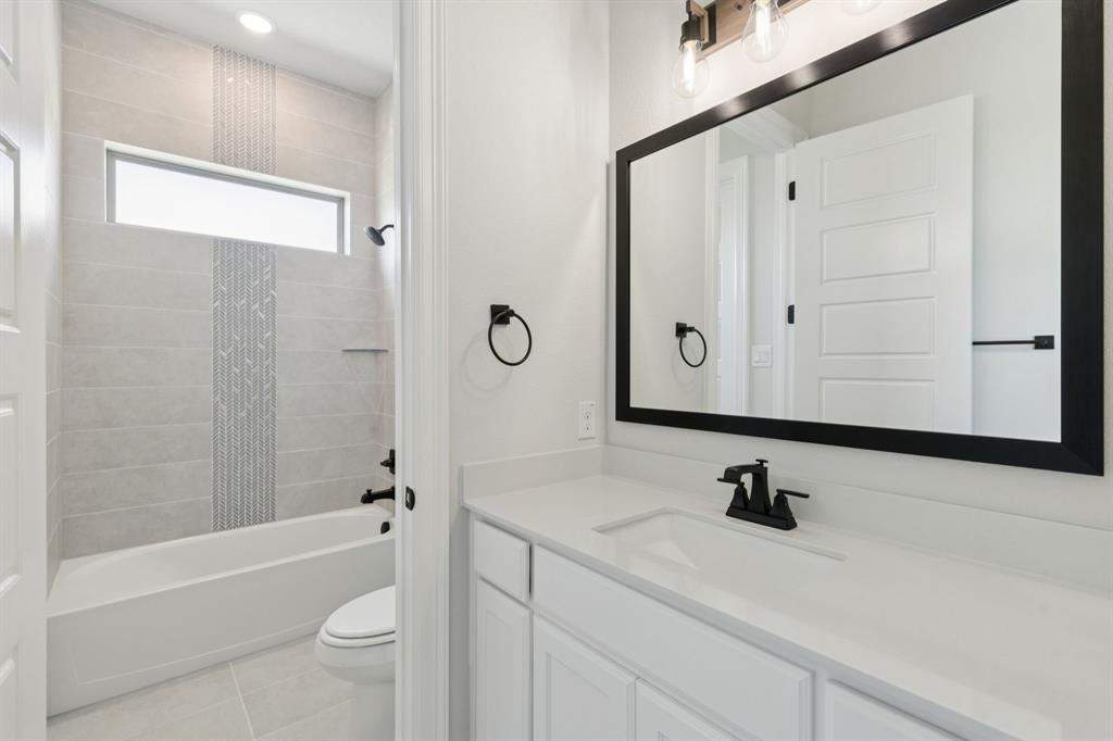 Lakeway Estates - Residential